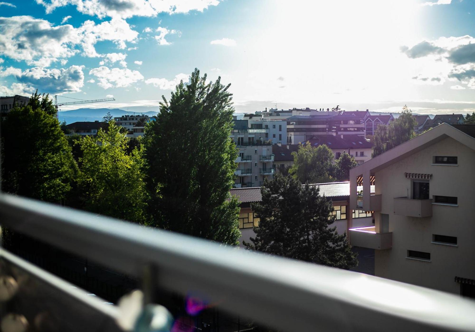 Woody 100M Du Lac Balcon Annecy Kültér fotó